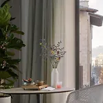 Me By Meliá Hotel 5*