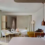 Szálloda Me By Melia 5*
