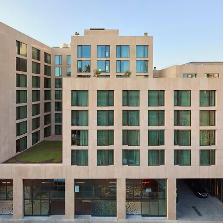 Me 5* Barcelona