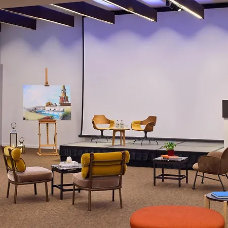 Me 5* برشلونة