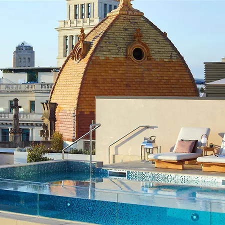 Me فندق برشلونة