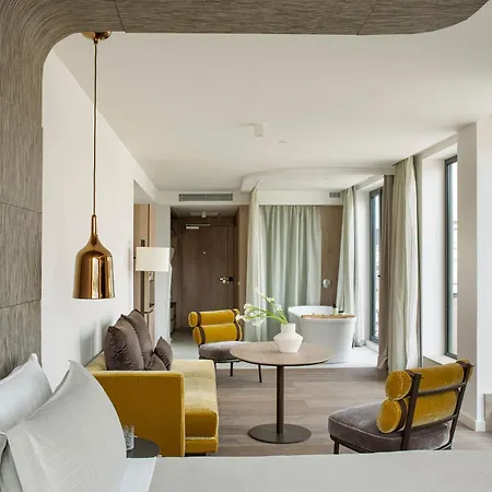 Me By Melia 5* Barcelona